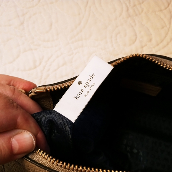 KATE SPADE Gabriella Berkshire Rd Crossbody/Shoulder Bag in Taupe Pebble… - Picture 5 of 16